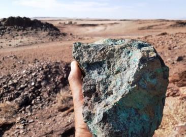 Mineralised quartzite near Gorob drill site